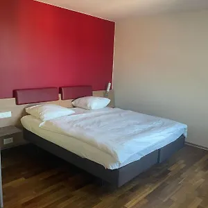 Swiss Star Irchel - Self Check-in , Zurigo Svizzera