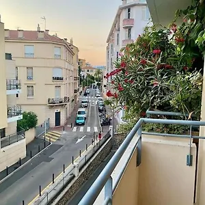 https://apt-modern-in.fr-provencehotel.com